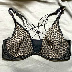 Very sexy unlined bra